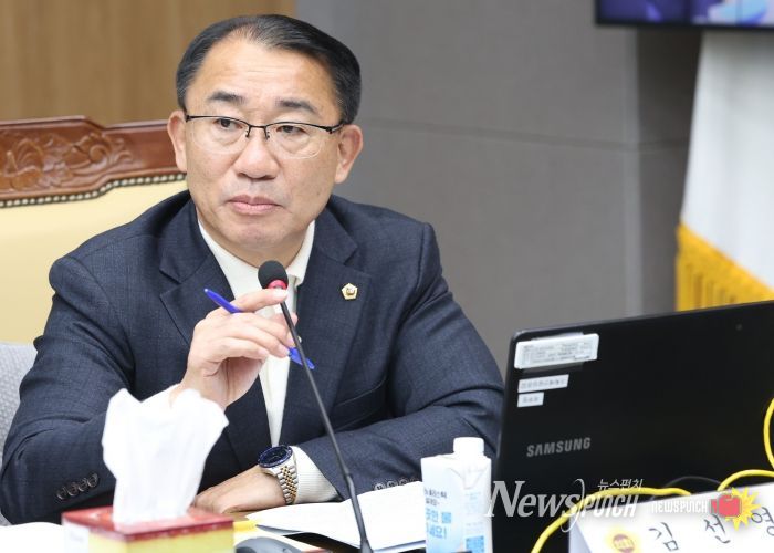 경기도의회 경제노동위원회·도청 예산결산특별위원회 김선영 부위원장(더불어민주당, 비례)