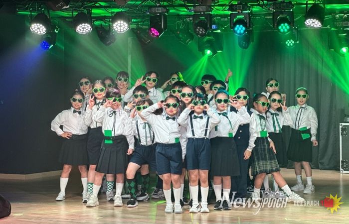 용인특례시는 지난 8일 용인상상의숲 공연놀이터에서 드림스타트 아동들이 뮤지컬 ‘2025 드림플라이' 공연을 했다고 밝혔다