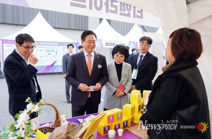 홍천군, ‘2025년 기업지원사업 성과전시회’ 성황리 마무리