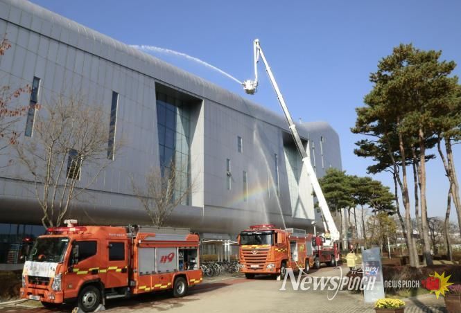 홍성소방서, 충남도청과 합동‘무각본 소방훈련’실시