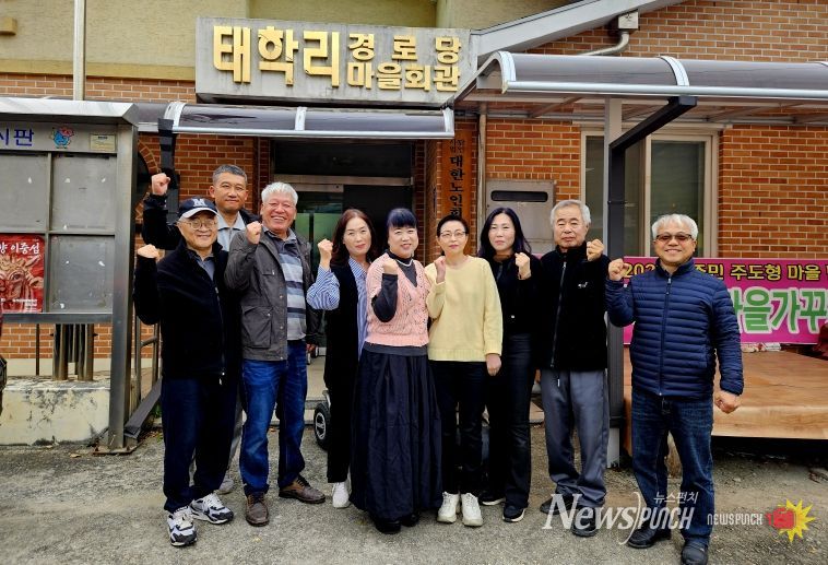 홍천나누미봉사단, 태학리에서 장수사진 촬영 재능기부 펼쳐