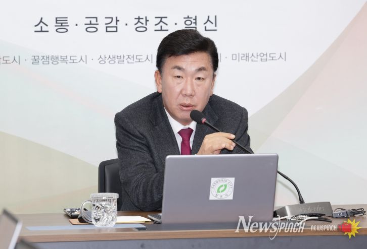이범석 청주시장 “영하권 날씨 시작, 한파‧폭설에 신속 대응” 주문