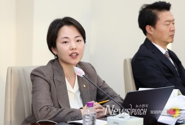 고양특례시의회 정민경 의원, 수의계약 총량제 도입 등 고양시 회계 관리 체계 개선 촉구