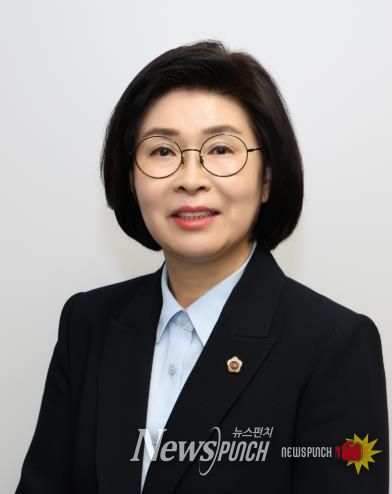 강원특별자치도의회 엄윤순 위원장,“내년도 잠복결핵 검사사업 축소 불가피”