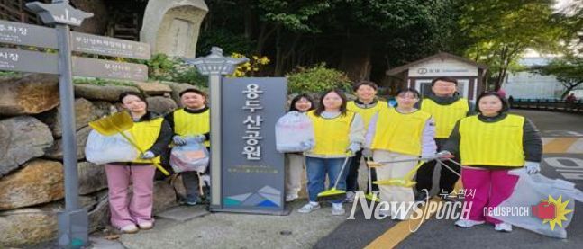 부산중구지역자활센터, 도심‘길거리 환경정화 봉사활동’