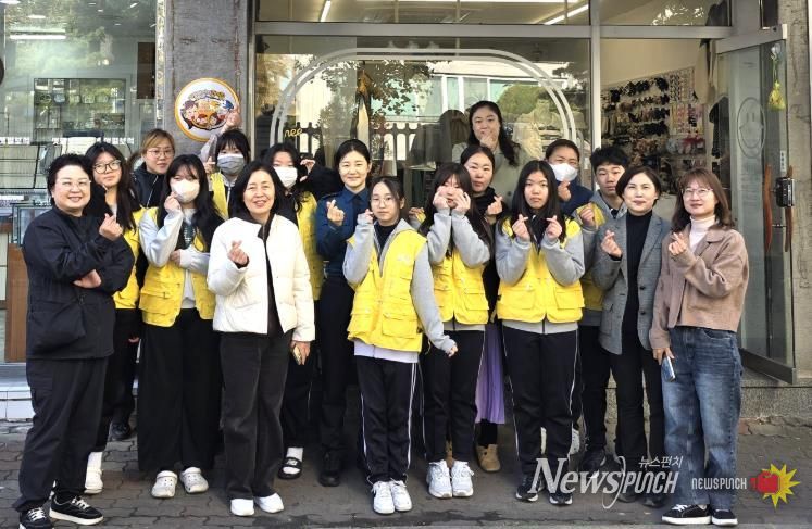달서구 진천동 청소년 마을운영단, ‘아동안전지킴이집’ 팻말 부착