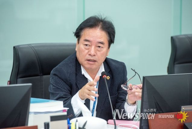 김동규 의원(더불어민주당, 보건복지위원회, 안산1)