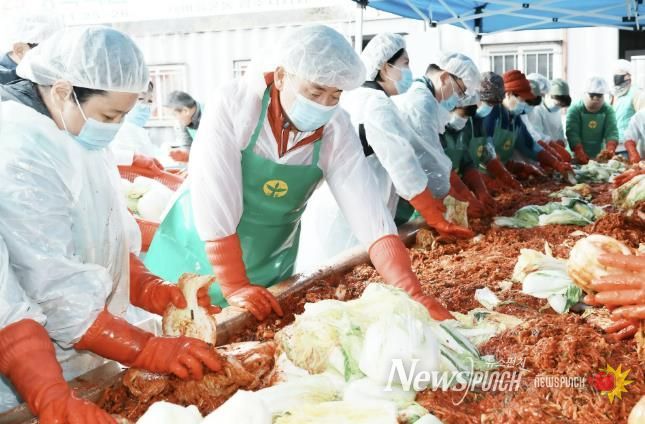 새마을운동 광주시지회, ‘2025 사랑의 김장담그기’ 행사 개최