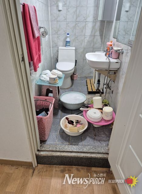 “전화도 잘 안 받던 홀몸노인…3년 안부 확인이 집을 바꿨다”