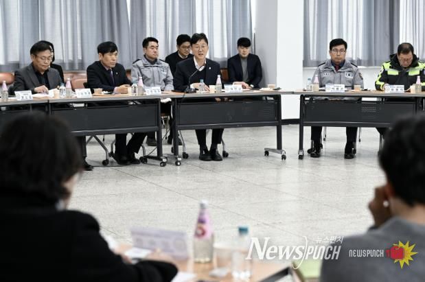 이민근 안산시장이 1일 열린 '2025년 외사치안협력위원회 정기회의'에서 발언하고 있다.