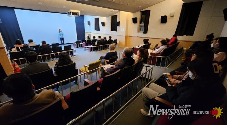 주민이 만드는 영화축제, 완주군 농한기영화제 개막