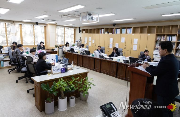 행정자치위원회