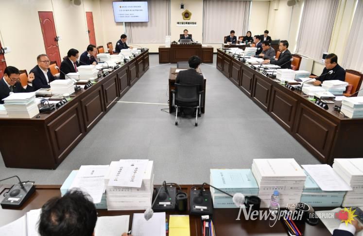 경남도의회 예결특위 경상남도 2026년 예산안 의결