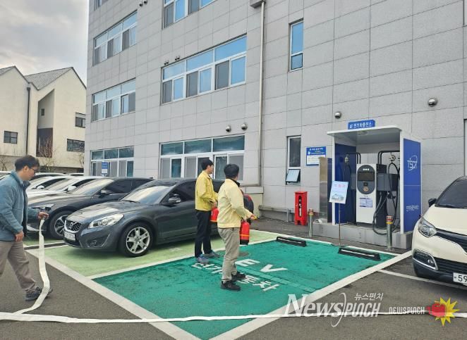 경산교육지원청, 겨울철 화재 대비를 위한 2025년 소방관서 합동 소방훈련 실시