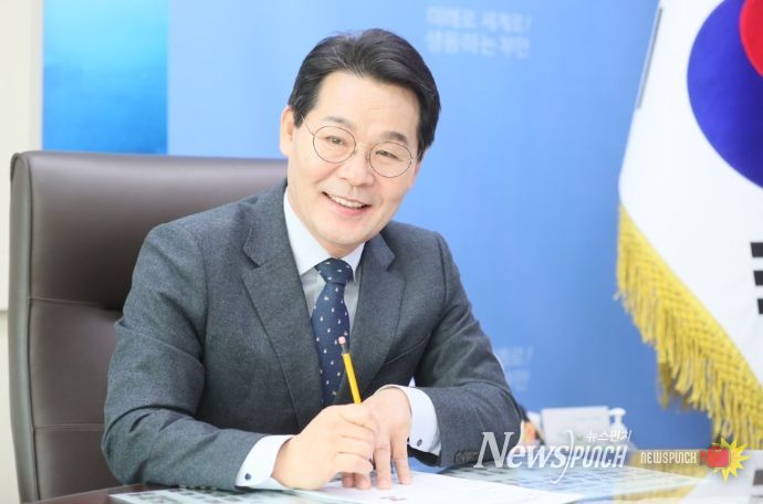 권익현 부안군수