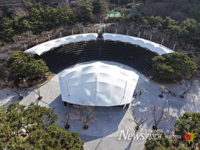 비둘기공원 야외무대