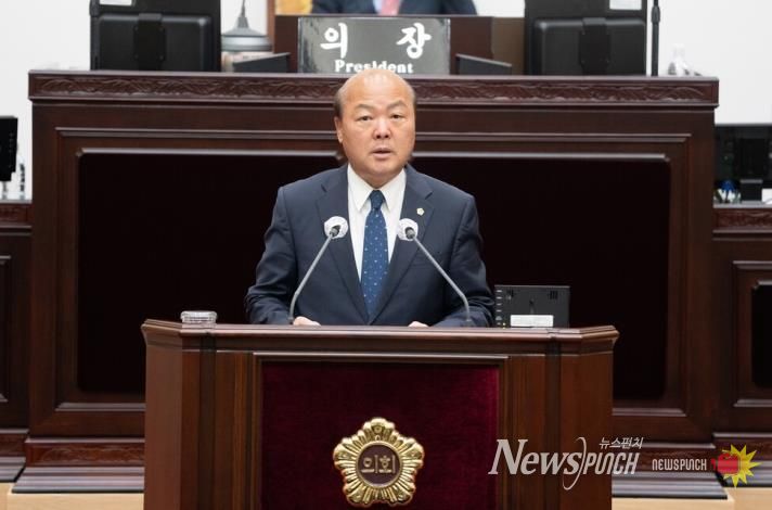 인천시의회, 러브버그 선제 방역체계 구축 추진