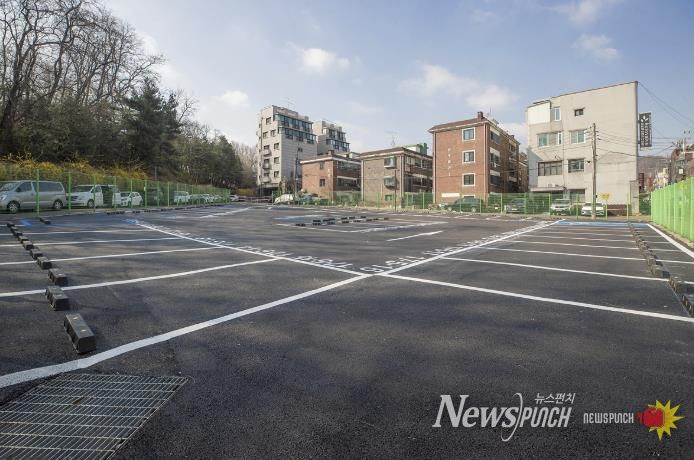 양천구, 신월7동 자투리땅 주차장 조성 후 모습