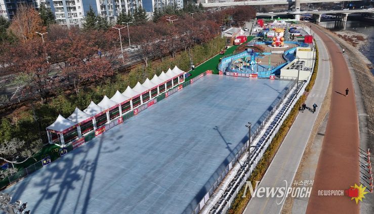 더 안전하고 풍성해진 신천 스케이트장