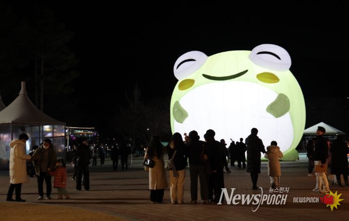 ‘제7회 수성빛예술제’ 수성못서 개막