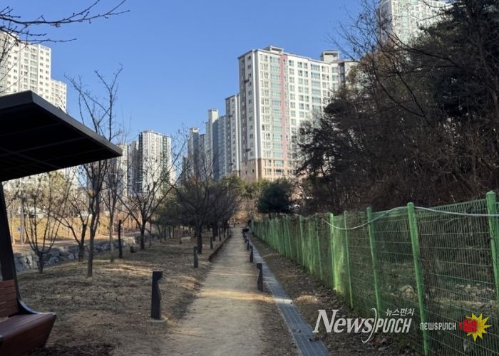 청계동 이음정원 연계 맨발걷기길