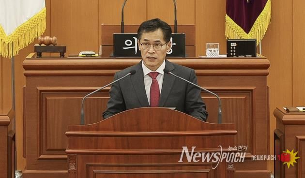 제316회 양천구의회 제2차 정례회 제4차 본회의에서 이기재 양천구청장