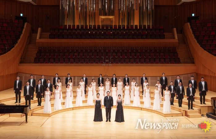 12만8천 명 찾은 구미문화예술회관…공연·전시·예술단 전 분야 성과