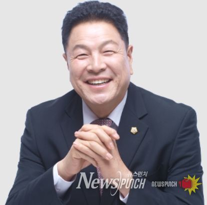 이호귀 강남구의회 의장