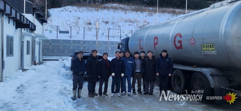울릉군 LPG 첫 가스 충전 실시