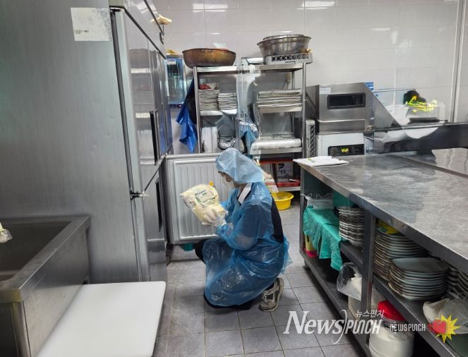 관내 음식점 점검 사진