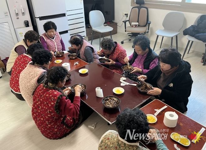 ”찾아가는 자장면 무료 봉사