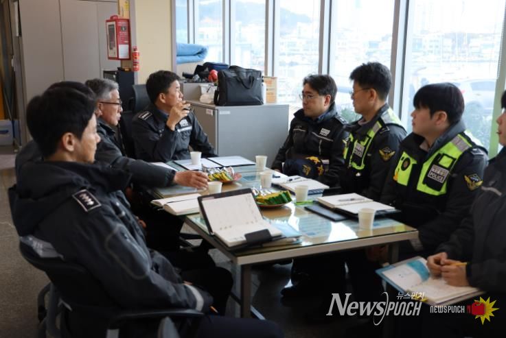 울산해경서장, 설 연휴 대비 치안현장 점검