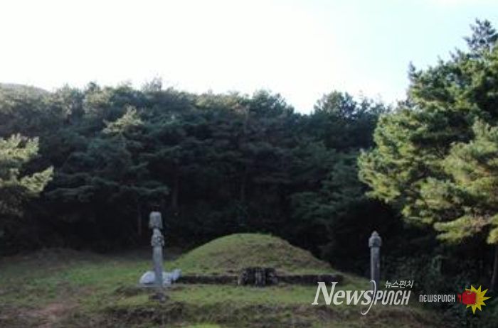 조금호 부부 묘