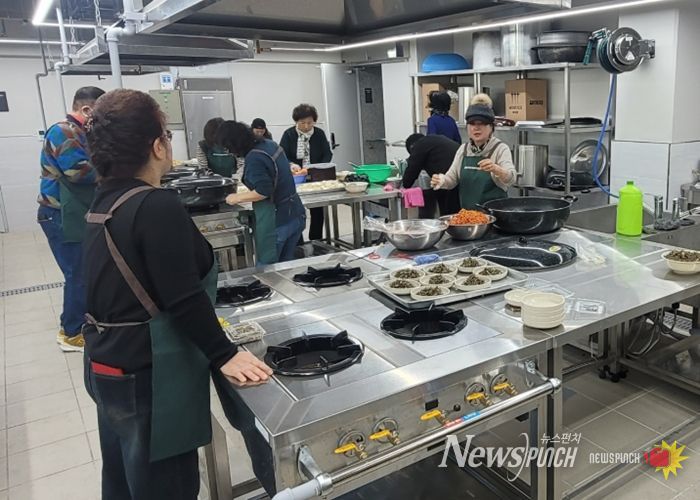 수원시 팔달구 매산동, 통장협의회와 함께 ‘온(溫)동네 반찬나눔 행사’ 개최