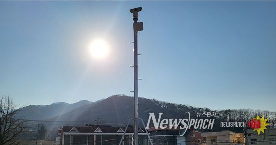 상동면 일원에 설치된 산불무인감시카메라