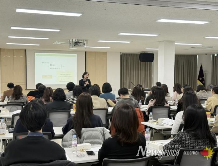 시흥시, 현장중심 사례관리 슈퍼비전 교육 실시…중간관리자 역량 강화