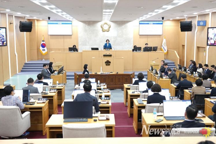 제318회 임시회 제2차 본회의