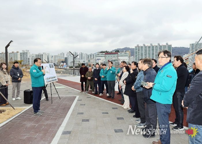 창원특례시, 마산해양신도시 3월 조기 개방 목표… 시민과 합동 점검 나서