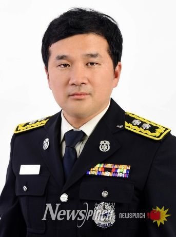 고 성치인 소방경