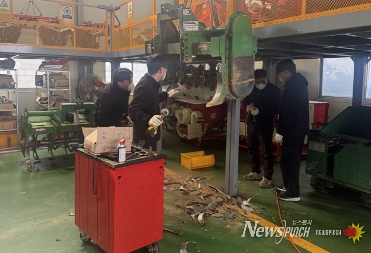 익산시, 영농철 맞아 농기계 임대사업소 토요일도 운영