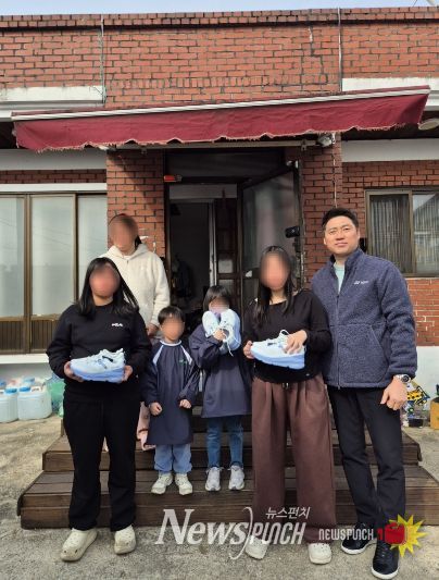 김동문 교수, 익산 어린이를 위한 '희망의 스매싱'