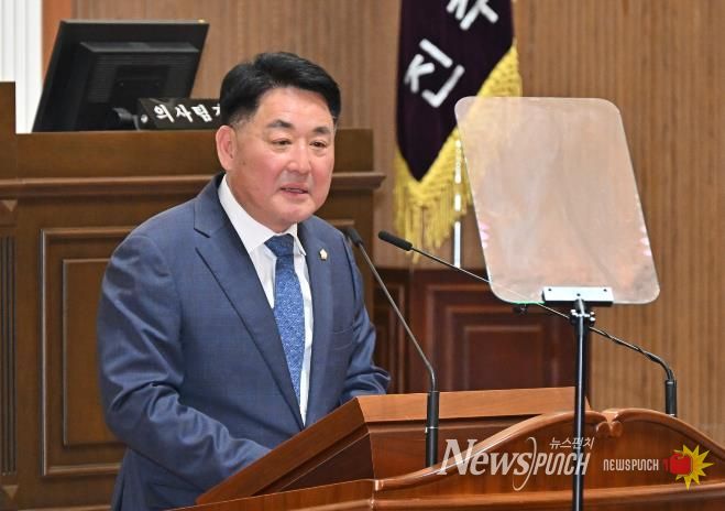 서정인 의원, “진주시청 주차난 해법은 민원중심 제2청사”