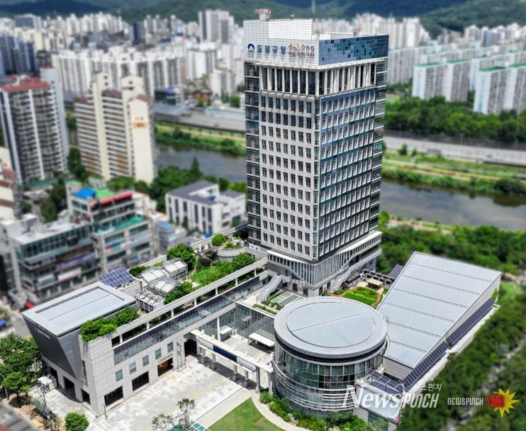 도봉구청사 외경