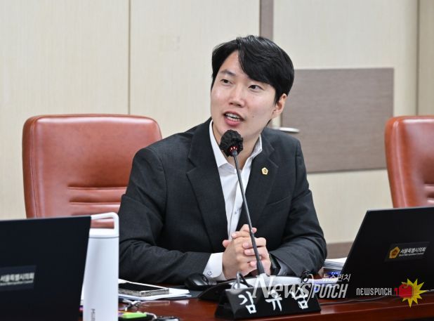 발언하는 김규남 의원