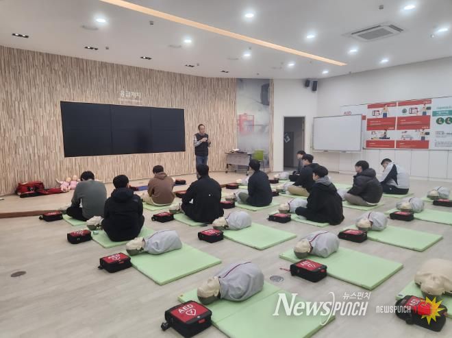 2026년 체험형 민방위 집합교육 실시-심폐소생술체험