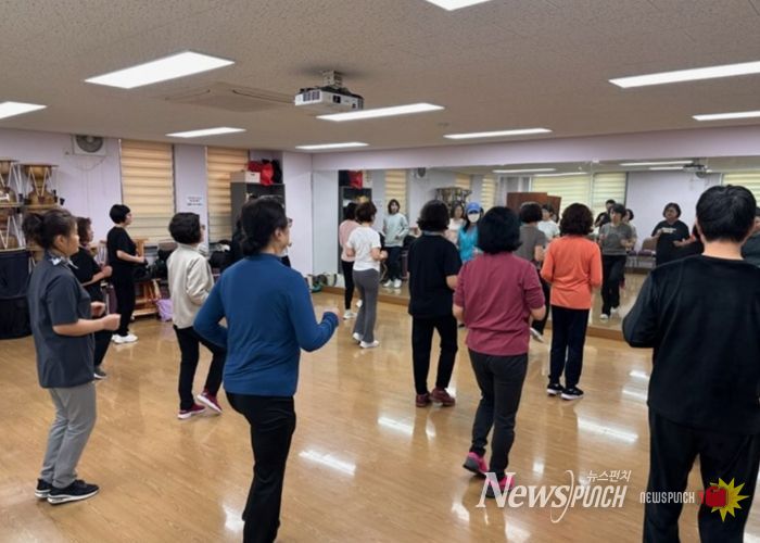 고양시 주엽1동, ‘건강백세 운동교실’실시