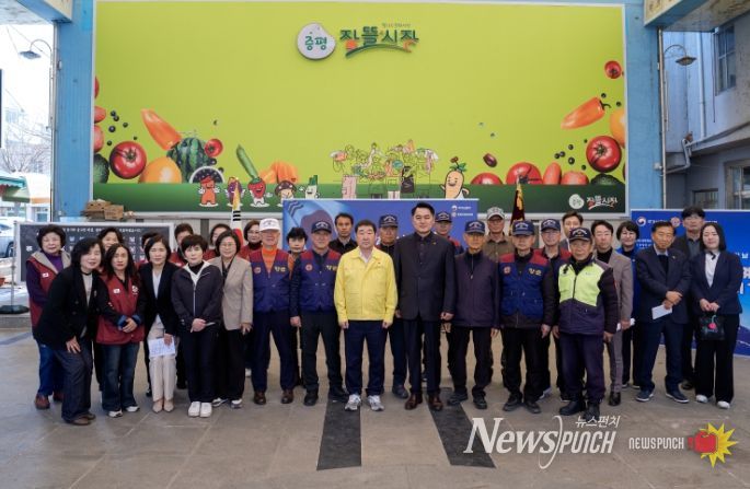 증평군재향군인회, 서해수호의날 맞아 안보의식 확산 거리 홍보