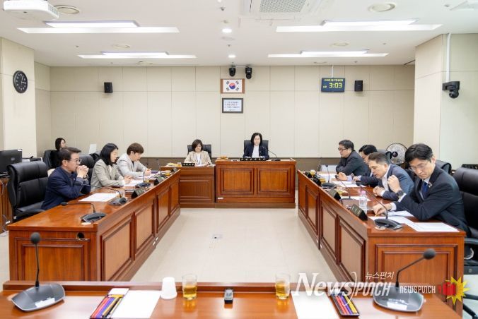 용인특례시의회 의회운영위원회