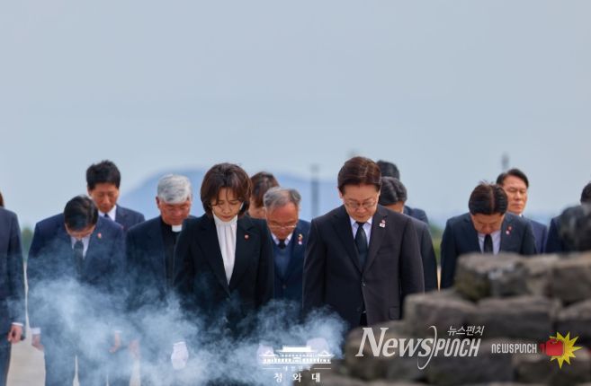 제주 4•3 평화공원 참배(청와대)