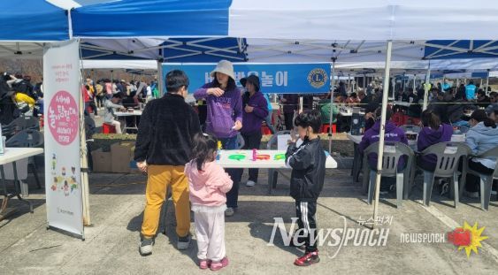 홍성군 광천에 봄기운 활짝! 제7회 광천 오서산 벚꽃길 버스킹 공연 성료